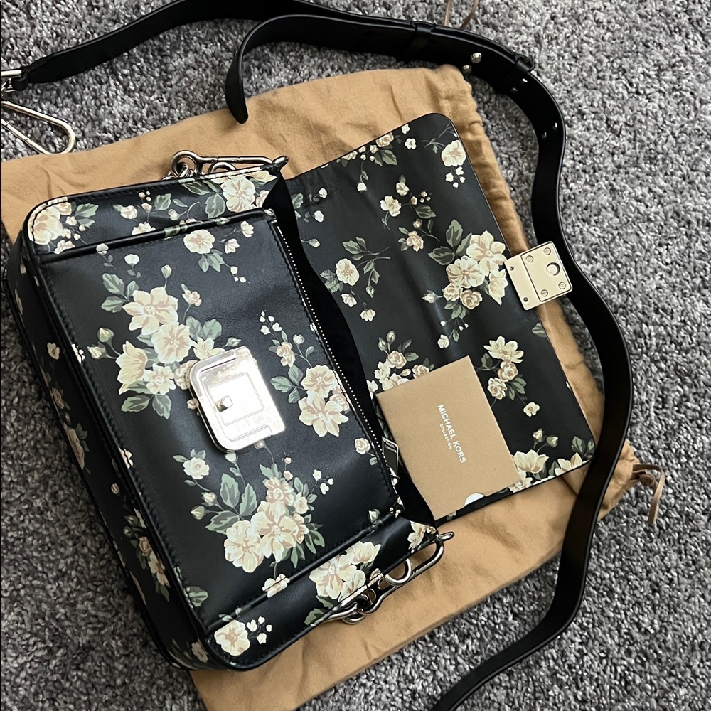 Michael Kors Crawford Floral Shoulder Bag - Picture 12 of 16
